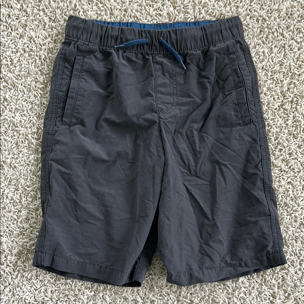 Urban Pipeline Boys Medium (10/12) Gray Shorts